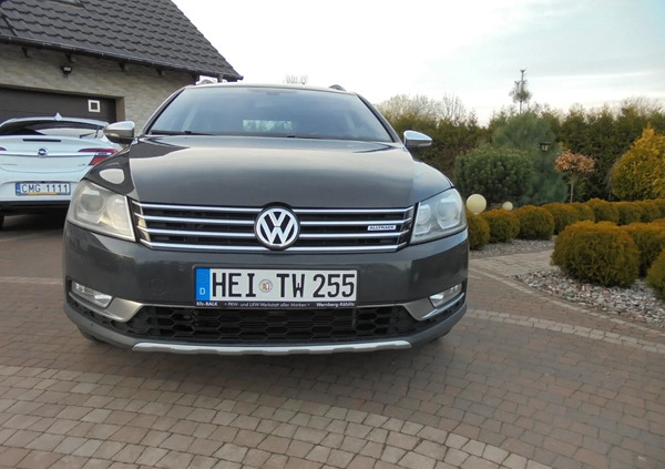 Volkswagen Passat cena 42200 przebieg: 289000, rok produkcji 2014 z Mogilno małe 667
